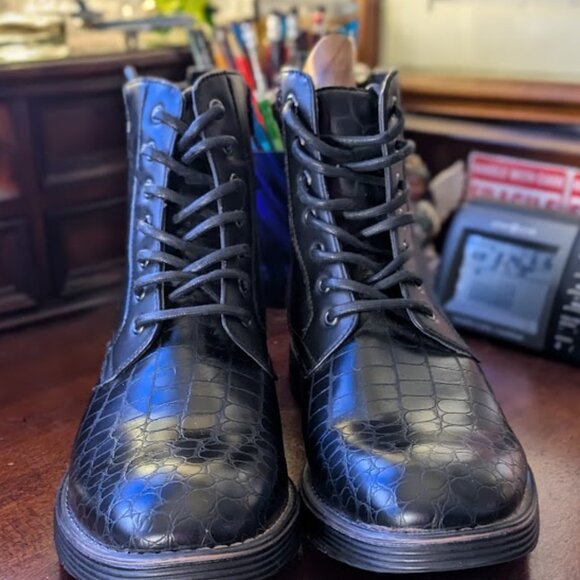 TODD WELSH BLACK BOOTS #032786/DAMIAN (NWOT) - Picture 8 of 8